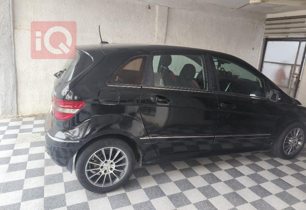 مرسيدس بنز بي-كلاس